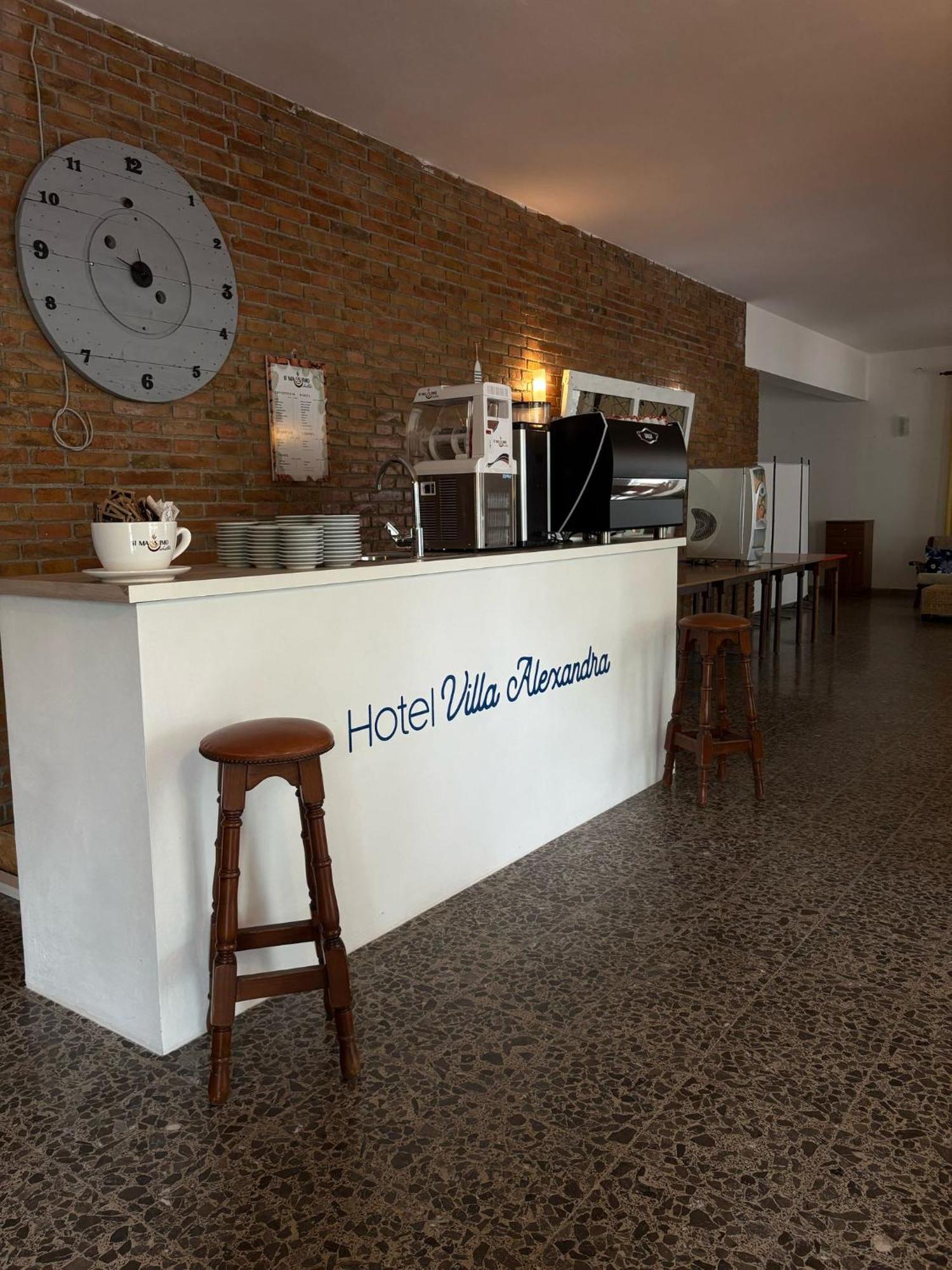 Hotel Villa Alexandra Bellaria-Igea Marina Exterior photo